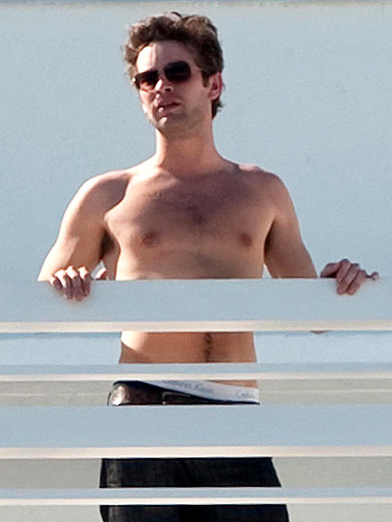 CHACE CRAWFORD, 24 photo | Chace Crawford