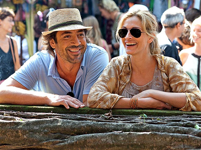 1. ... AND SHE'S BAAAACK! photo | Javier Bardem, Julia Roberts
