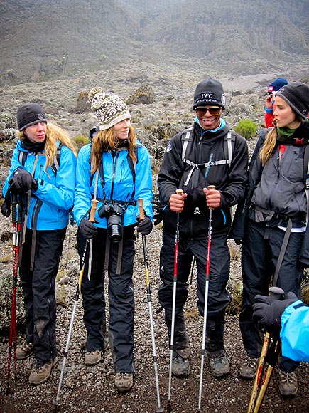 PEAK CONDITIONING photo | Isabel Lucas, Jessica Biel, Lupe Fiasco