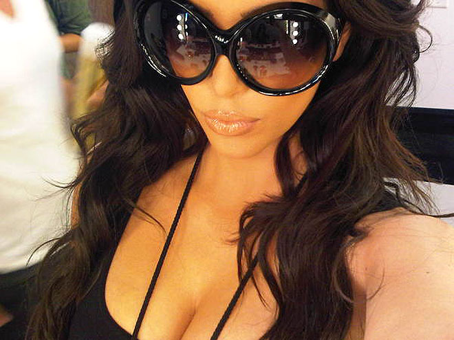 BUGGED OUT photo | Kim Kardashian