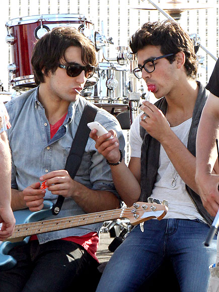 DOUBLE THE PLEASURE photo | Joe Jonas