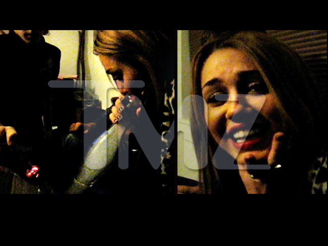 UP IN SMOKE
photo | Miley Cyrus