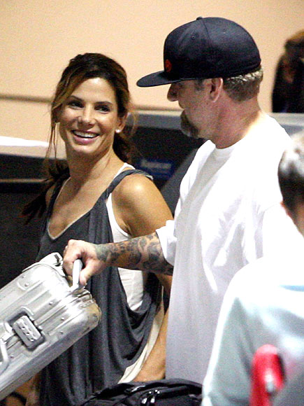 FLYING HIGH photo | Jesse James, Sandra Bullock