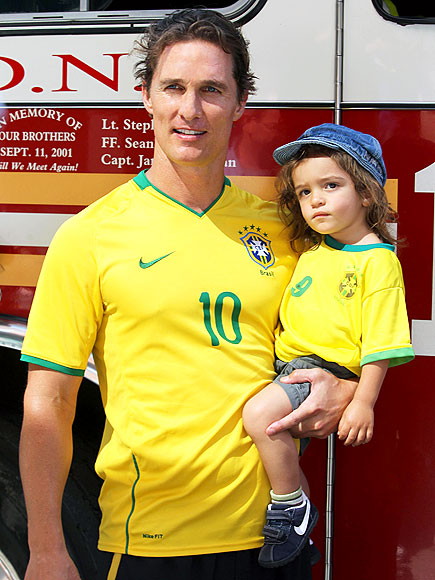 MATTHEW AND LEVI MCCONAUGHEY  photo | Matthew McConaughey