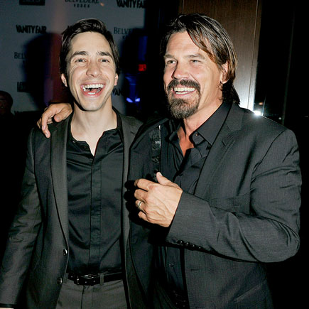 NEW FRIENDS photo | Josh Brolin, Justin Long