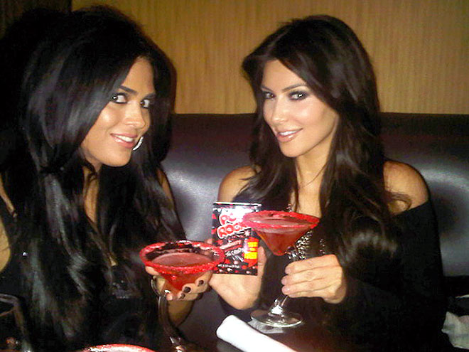 KIM KARDASHIAN photo | Kim Kardashian