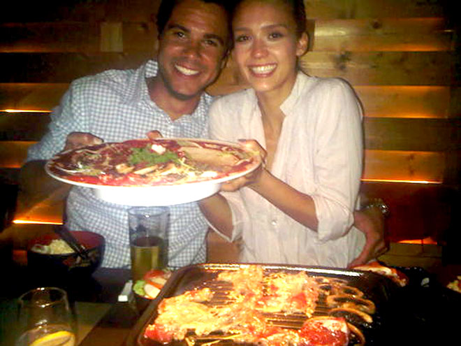 BARBECUTIES photo | Cash Warren, Jessica Alba