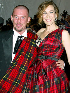 Sarah Jessica Parker Mourns Loss of Alexander McQueen