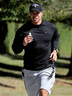 PHOTO: Tiger Woods Surfaces in Florida!