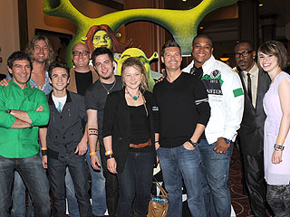 American Idol Top 6 Talk Shrek, Seacrest and&nbsp;Shania