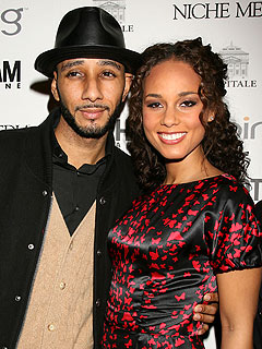 Alicia Keys and Swizz Beatz Are Engaged â€“ and Expecting! | Alicia Keys