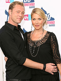 Christina Applegate Is Pregnant