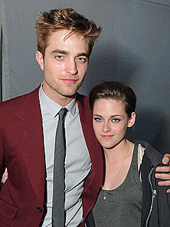 Twilight Cast Arrives in Vancouver to Shoot Breaking Dawn | Kristen Stewart, Robert Pattinson