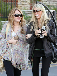 Miley Cyrus Treats Mom to Post-Holiday Girls' Day Out | Miley Cyrus