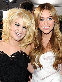 Miley Cyrus Goes Clubbing with Kelly Osbourne in New Orleans | Kelly Osbourne, Miley Cyrus