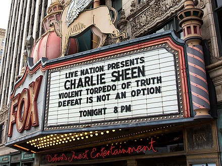 Charlie Sheen Gets Booed at Detroit Tour Kickoff| Scandals & Feuds, Charlie Sheen