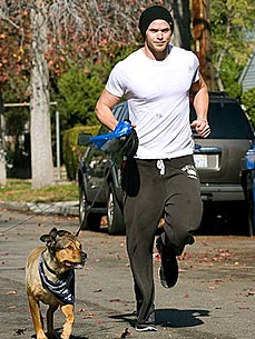 Why Kellan Lutz's Dogs Won't Fly the Friendly Skies