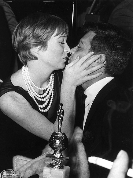 PUCKER UP photo | Shirley MacLaine, Tony Curtis