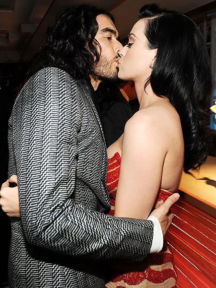 SEALED WITH A KISS photo | Katy Perry, Russell Brand