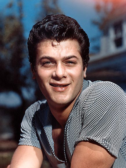 TONY CURTIS
 photo | Tony Curtis
