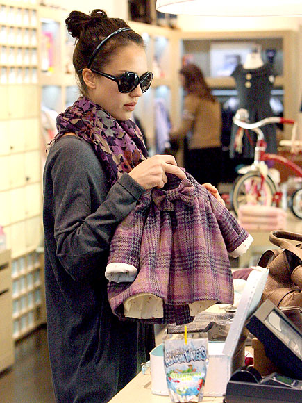MAD FOR PLAID photo | Jessica Alba