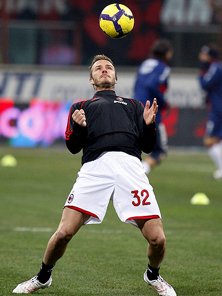 POWER PLAY photo | David Beckham