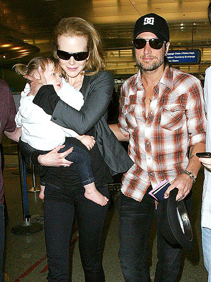 SMOOTH LANDING photo | Keith Urban, Nicole Kidman