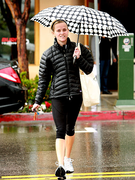 SUPER SOAKER photo | Reese Witherspoon