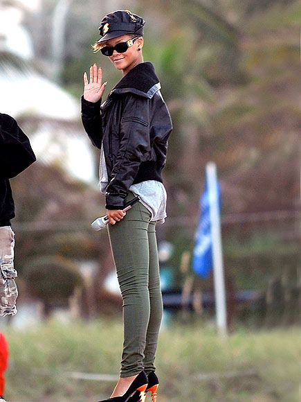 BEST FOOT FORWARD photo | Rihanna