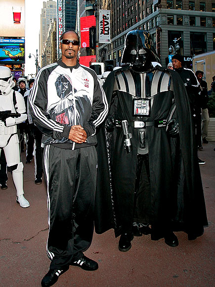 USE THE FORCE photo | Snoop Dogg