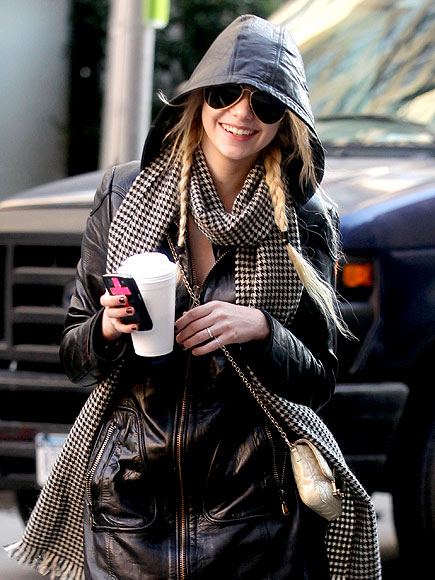 WEATHER-PROOFED photo | Taylor Momsen