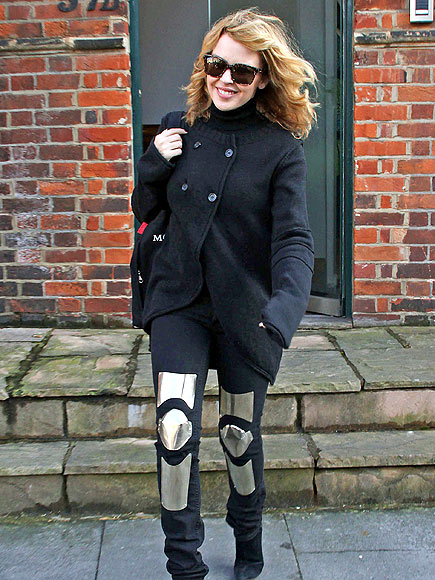 MRS. ROBOTO? photo | Kylie Minogue