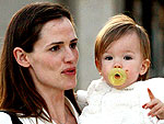 Jennifer's Lil' Dinner Date | Jennifer Garner