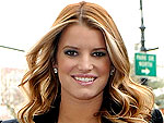 Jessica Stops Traffic | Jessica Simpson