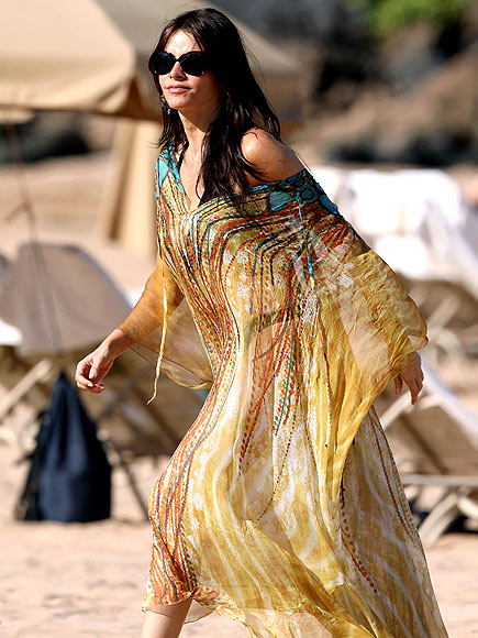 HOT BEACH photo | Sofia Vergara
