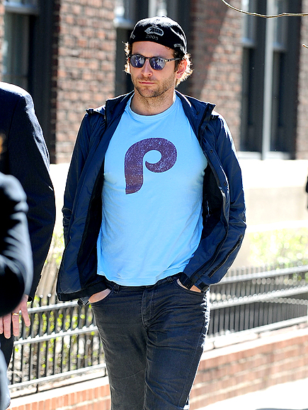 FAN MALE  photo | Bradley Cooper
