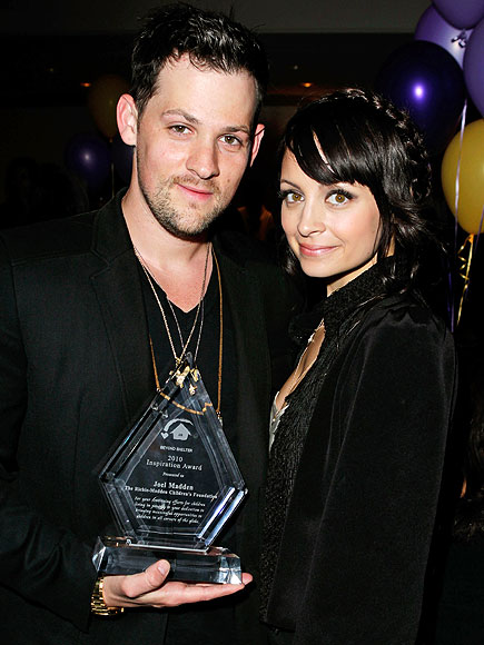 WINNER'S CIRCLE photo | Joel Madden, Nicole Richie