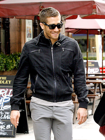 MAN IN BLACK photo | Jake Gyllenhaal