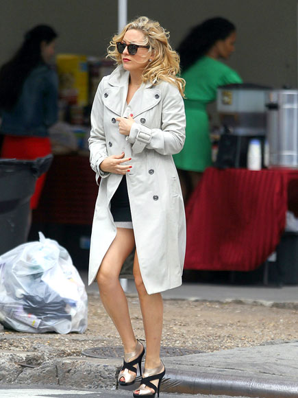 IN THE TRENCHES photo | Kate Hudson