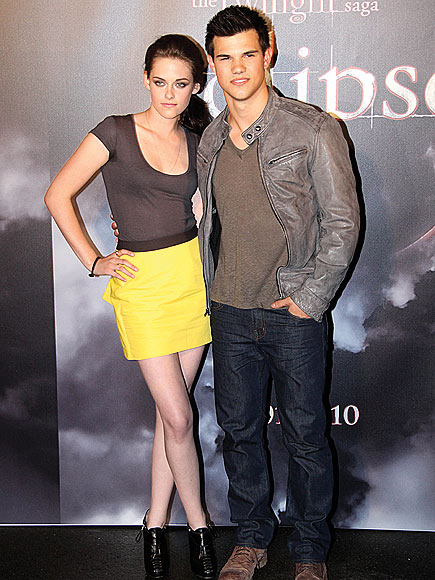 Eclipse, Down Under photo | Kristen Stewart, Taylor Lautner