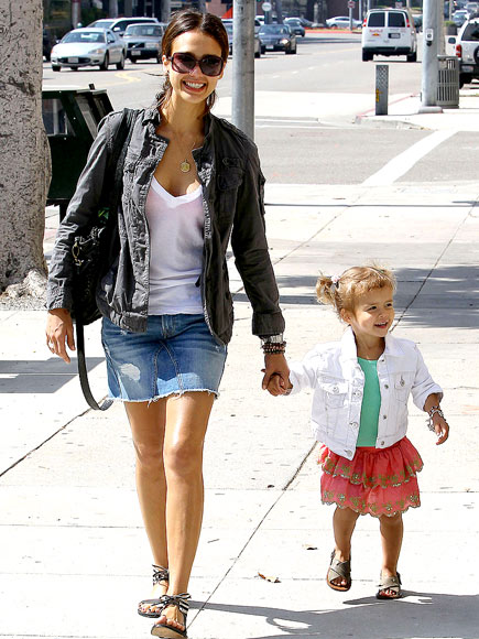 BREAKFAST COMBO photo | Jessica Alba