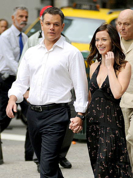 COZY COSTARS photo | Matt Damon
