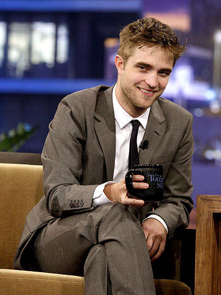 'SHOW' AND TELL photo | Robert Pattinson