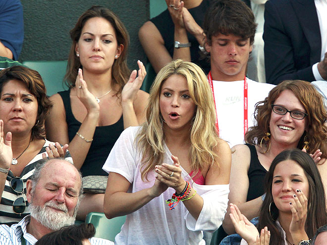 GRAND SLAM FAN photo | Shakira