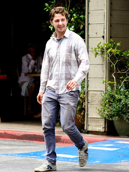 CURL POWER photo | Shia LaBeouf
