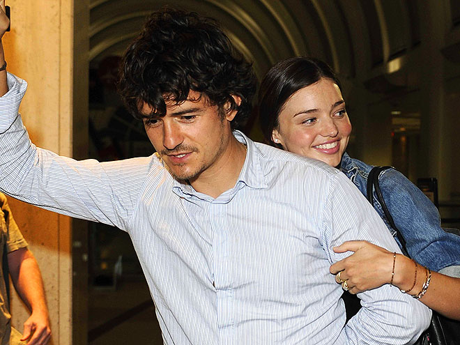 COUPLE'S RETREAT photo | Miranda Kerr, Orlando Bloom