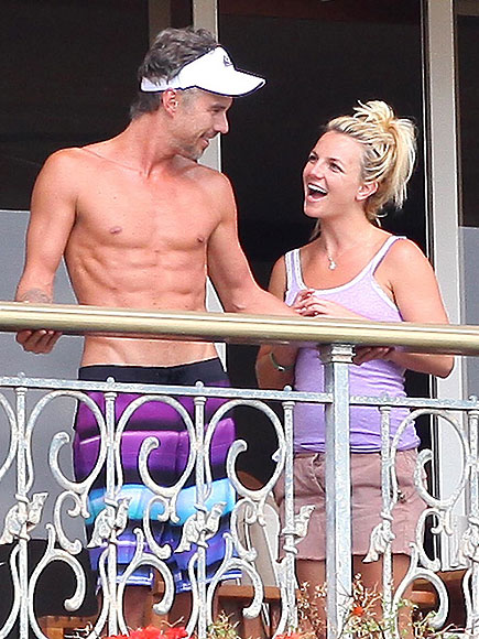 CUTUPS photo | Britney Spears
