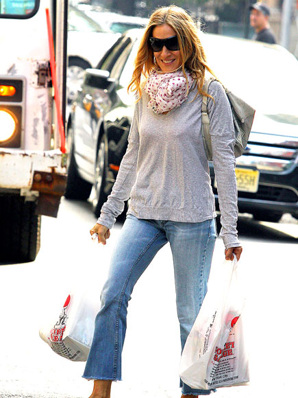 GROCERY RUN photo | Sarah Jessica Parker