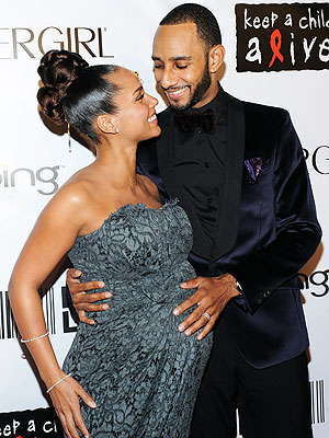 Alicia Keys Plans to Teach Her Baby About Charity