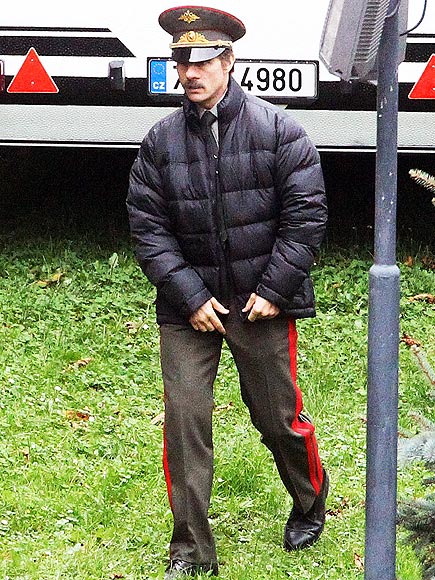 CZECH HIM OUT photo | Tom Cruise